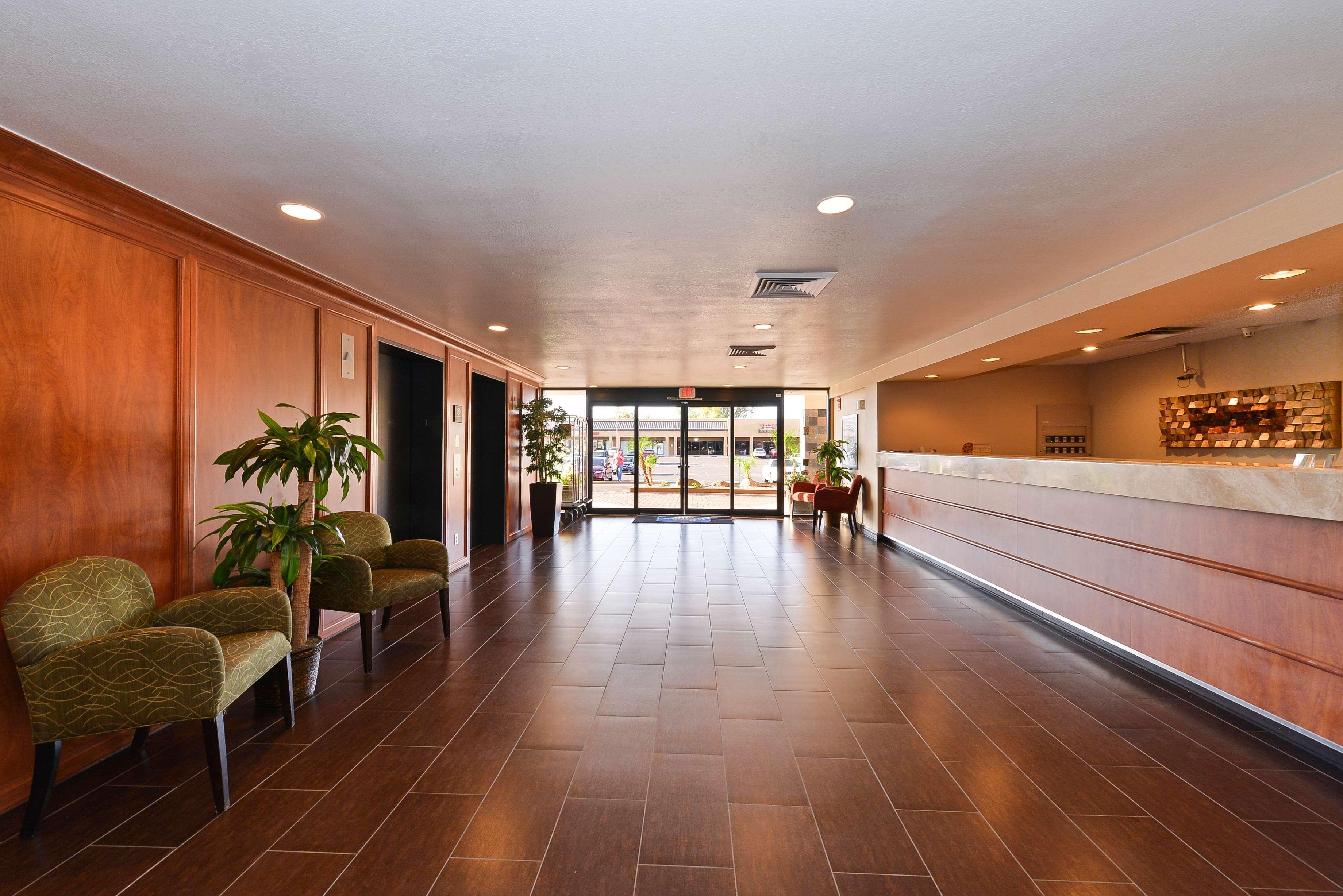 Best Western Plus Mesa Bagian luar foto